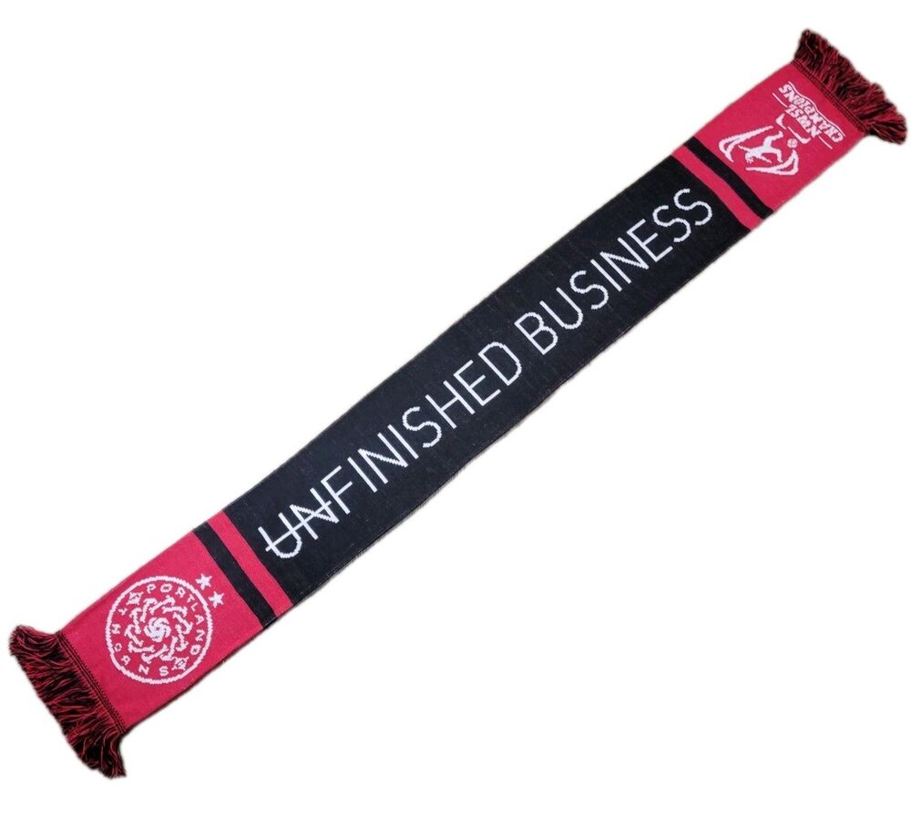Portland Thorns FC Soccer Scarf NWSL 2017 Champions UN FINISHED BUSINESS